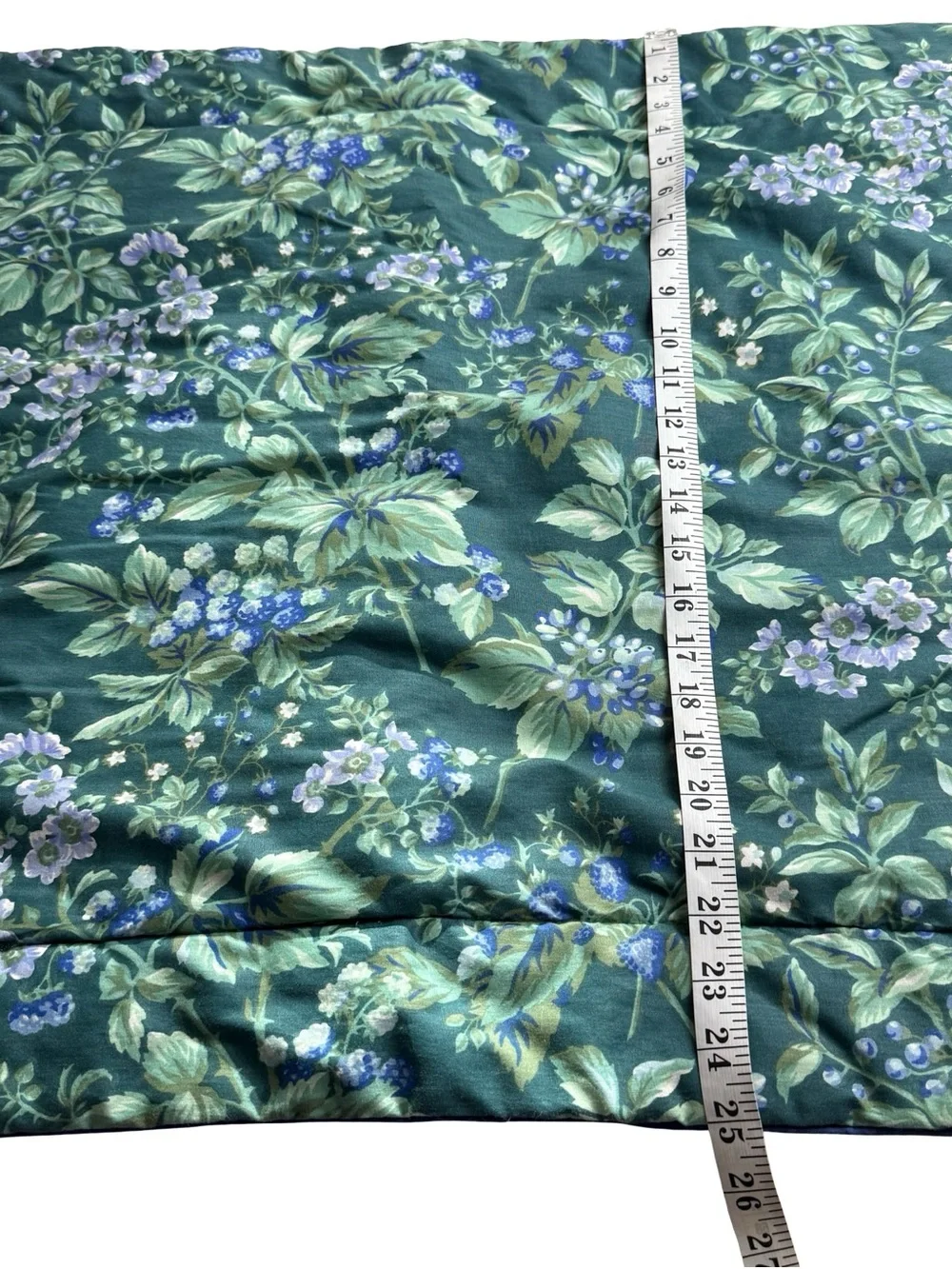 Laura Ashley Shams Bramble Berry Pillow Shams Quilted StandardGreen Floral Vtg
